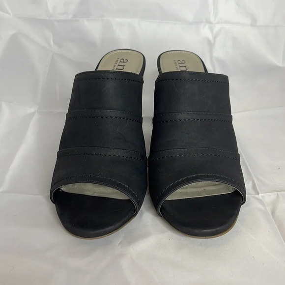 ANA Roanoke Chunky Heel Mules Black Faux Leather Open Almond Toe Shoes Size 10 - Picture 3 of 12